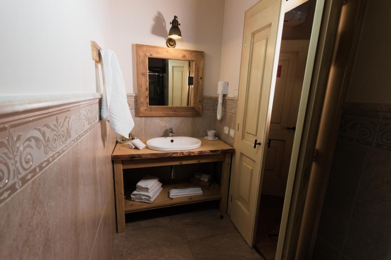 Agriturismo Milord Сало Экстерьер фото
